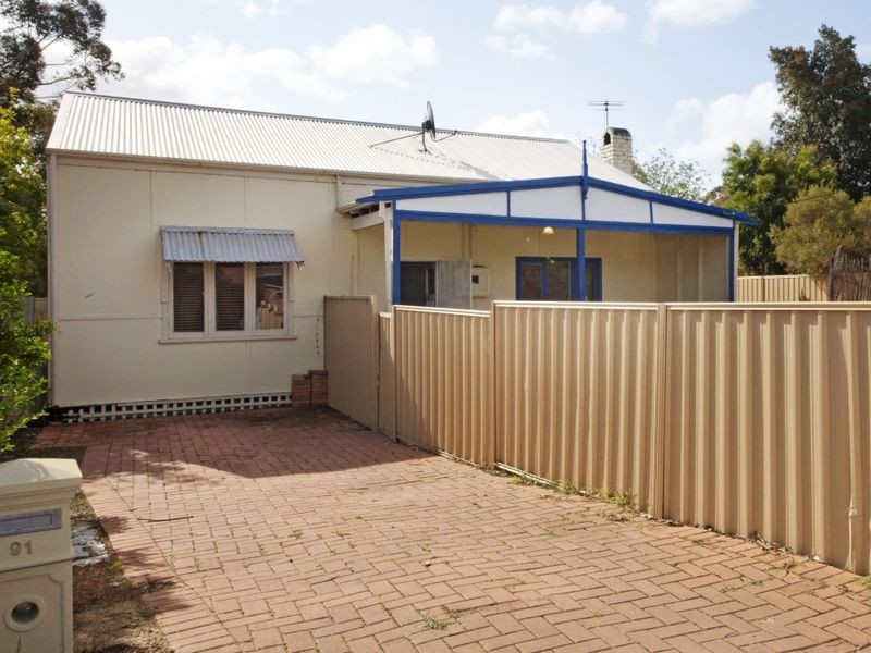 91 Church Road, Armadale WA 6112