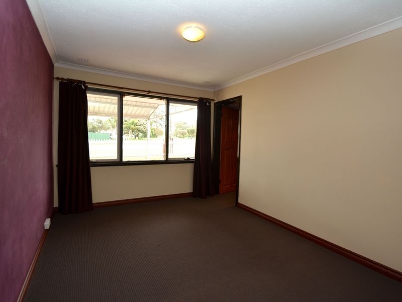 34 Townsend Street, Armadale WA 6112