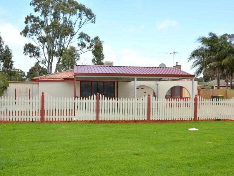 34 Townsend Street, Armadale WA 6112