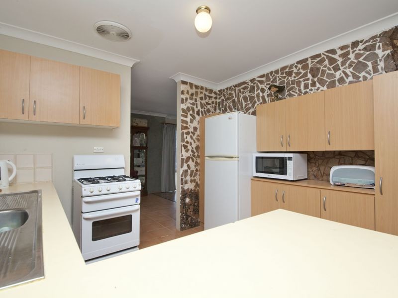 20 Mandarin Way, Seville Grove WA 6112