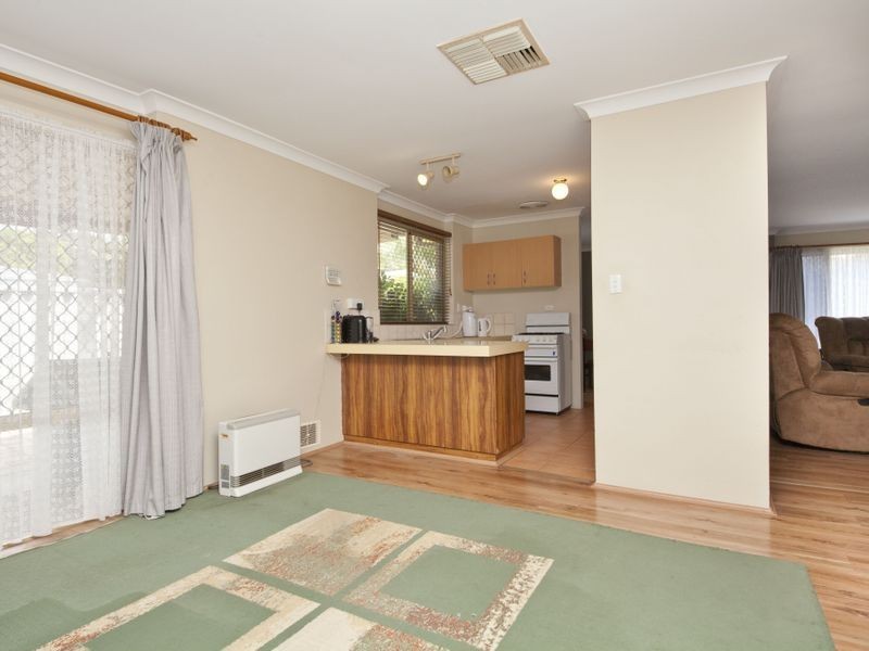 20 Mandarin Way, Seville Grove WA 6112