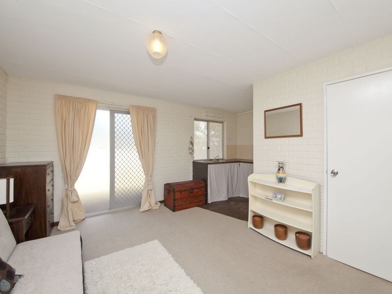 13 Felicia Place, Camillo WA 6111