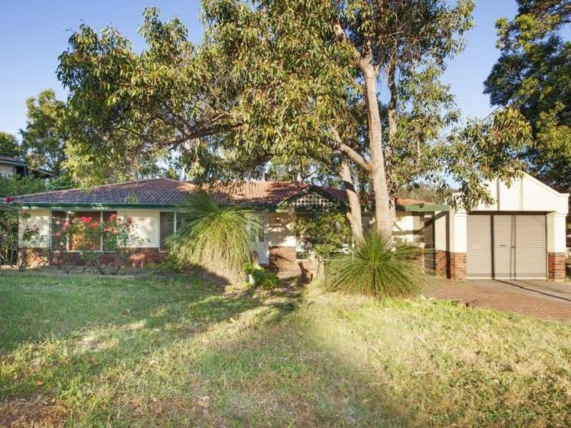 24 Barranduna Drive, Mount Nasura WA 6112