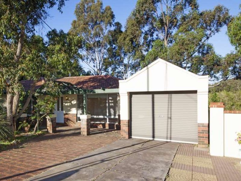 24 Barranduna Drive, Mount Nasura WA 6112