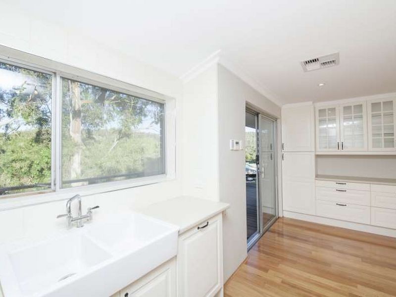 24 Barranduna Drive, Mount Nasura WA 6112
