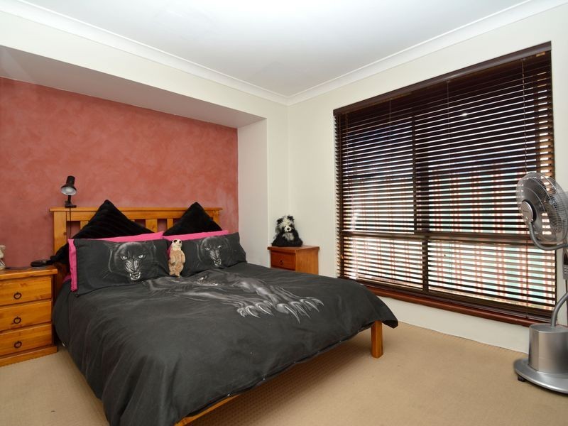 22 Duri Street, Armadale WA 6112