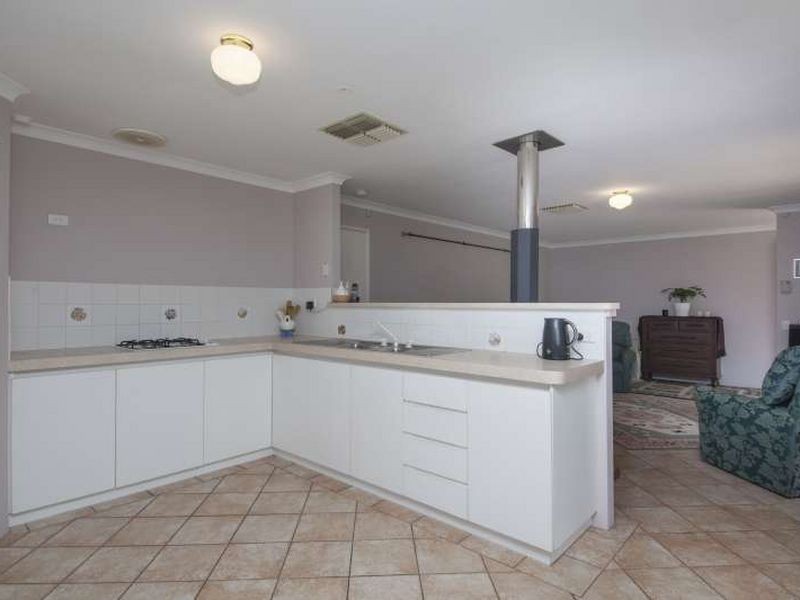 94 Old Coach Road W, Gidgegannup WA 6083