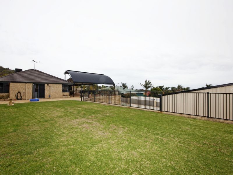 22 Richon Heights, Mount Richon WA 6112