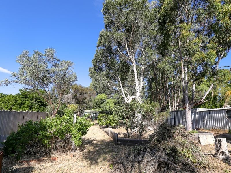 69 Owtram Road, Armadale WA 6112