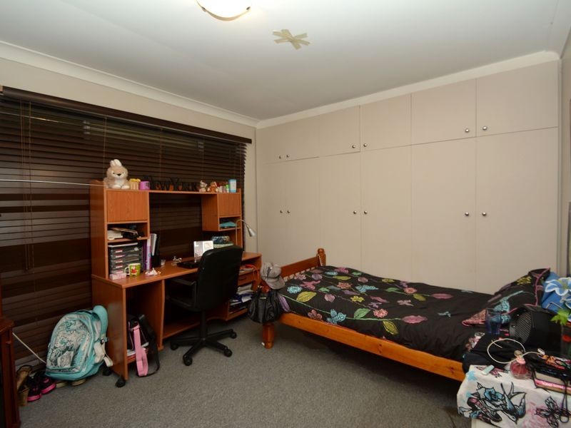 8 Mignon Court, Armadale WA 6112