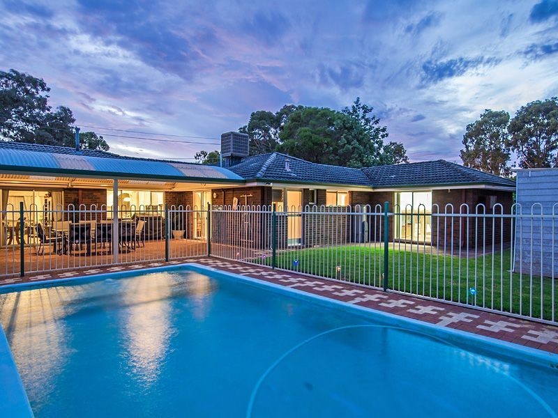 69 Challis Road, Armadale WA 6112