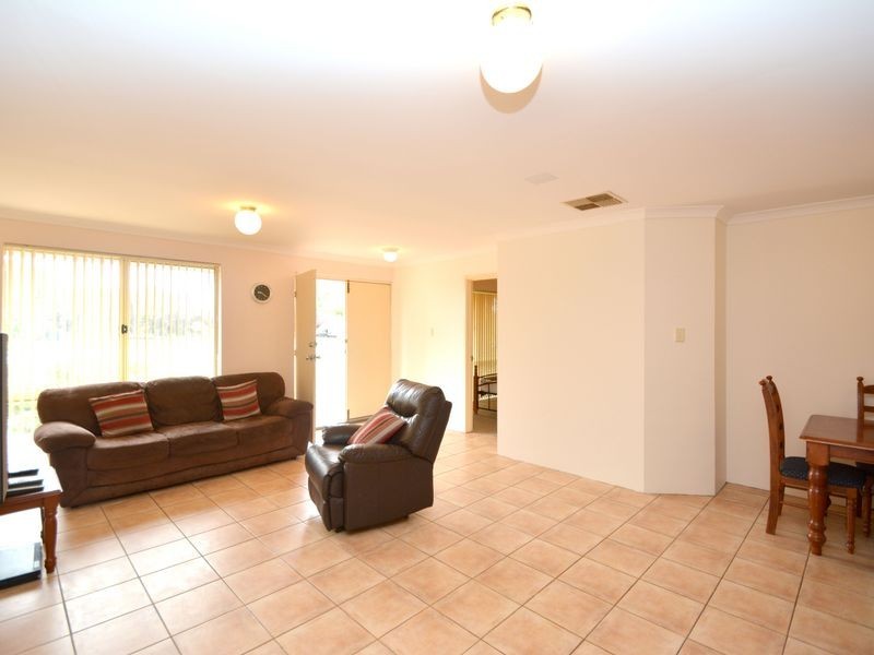 158 Seville Drive, Seville Grove WA 6112