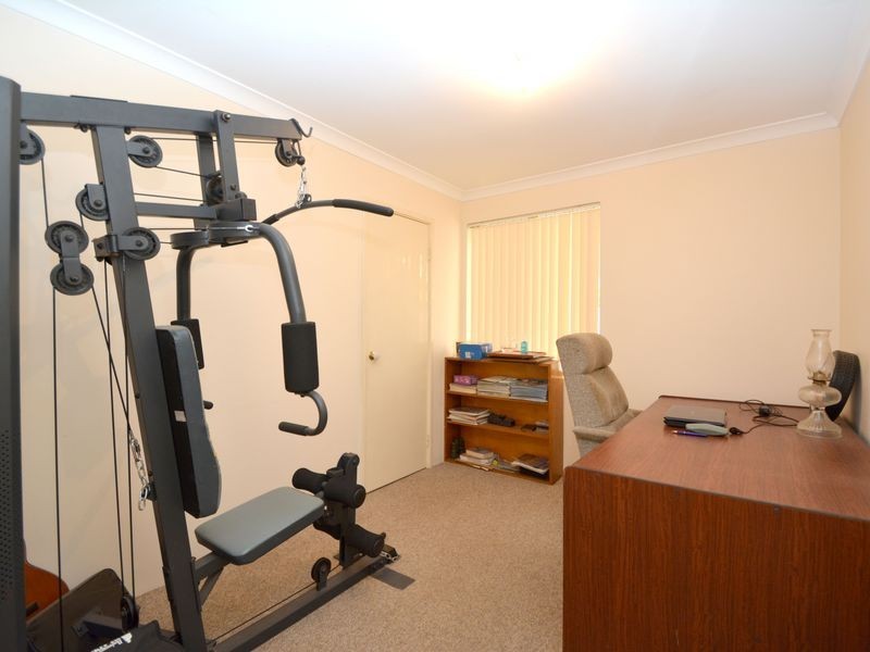 158 Seville Drive, Seville Grove WA 6112