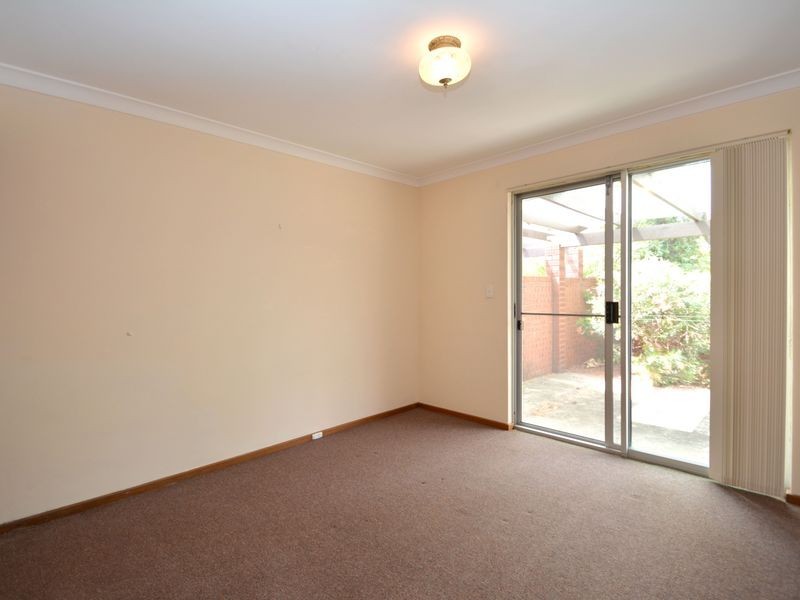 4/33 Parkside Ave, Mount Pleasant WA 6153