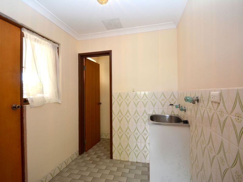 4/33 Parkside Ave, Mount Pleasant WA 6153