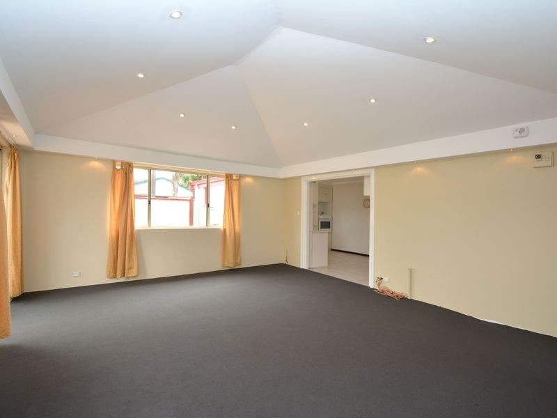 34 Townsend Street, Armadale WA 6112