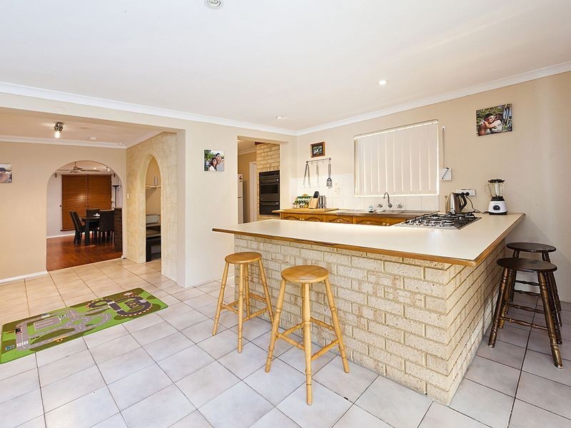 25 Burrowa Street, Armadale WA 6112