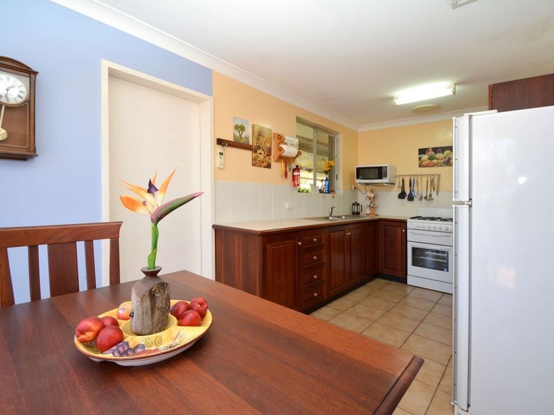 5 Namoi Place, Armadale WA 6112