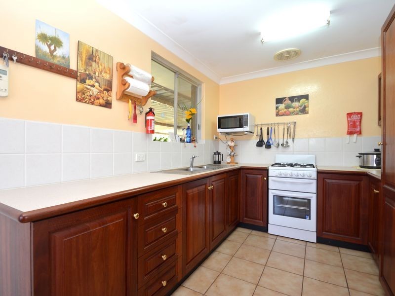 5 Namoi Place, Armadale WA 6112