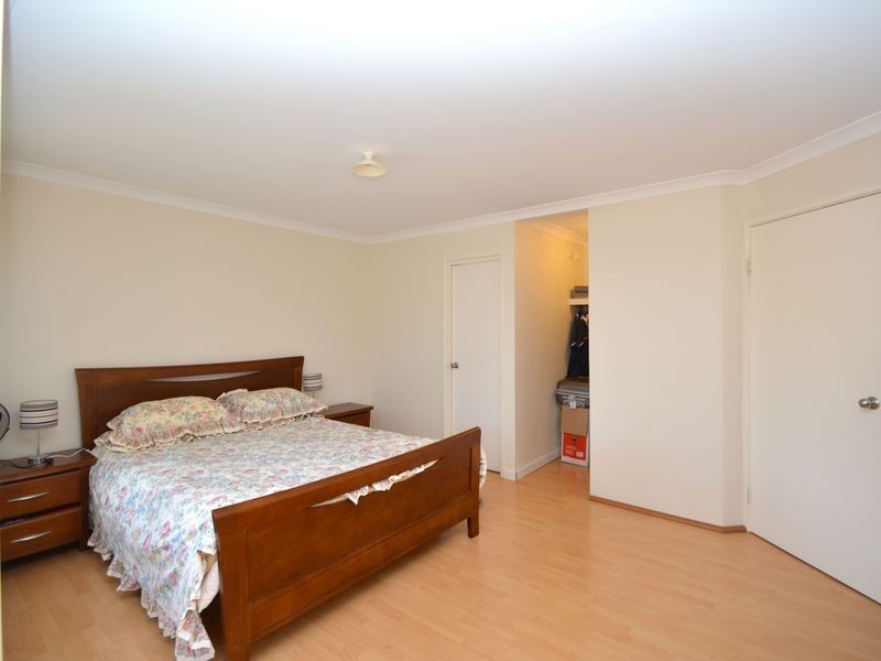 12 Hastie Close, Brookdale WA 6112