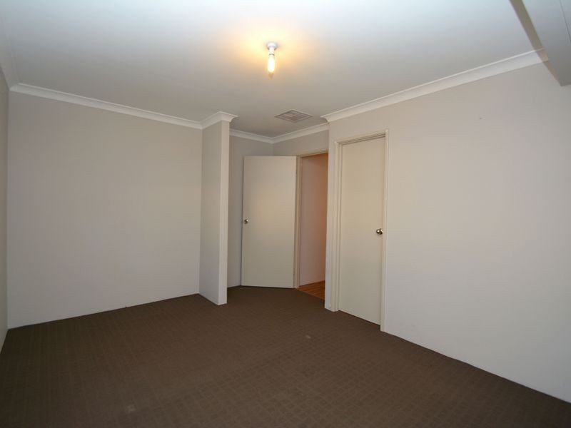 12 Potoroo Place, Brookdale WA 6112