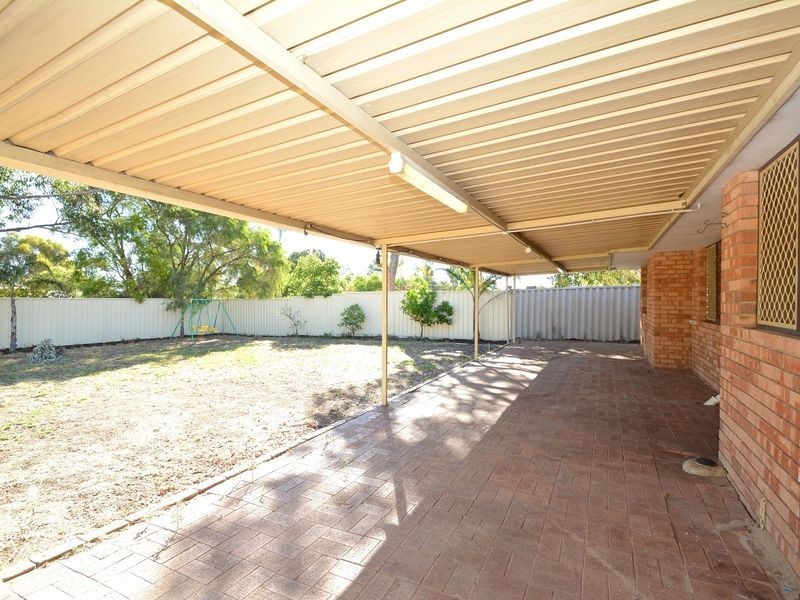 12 Potoroo Place, Brookdale WA 6112