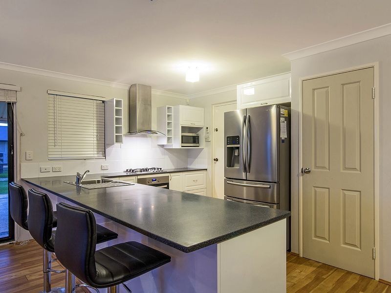 14 Vermilion Boulevard, Hilbert WA 6112