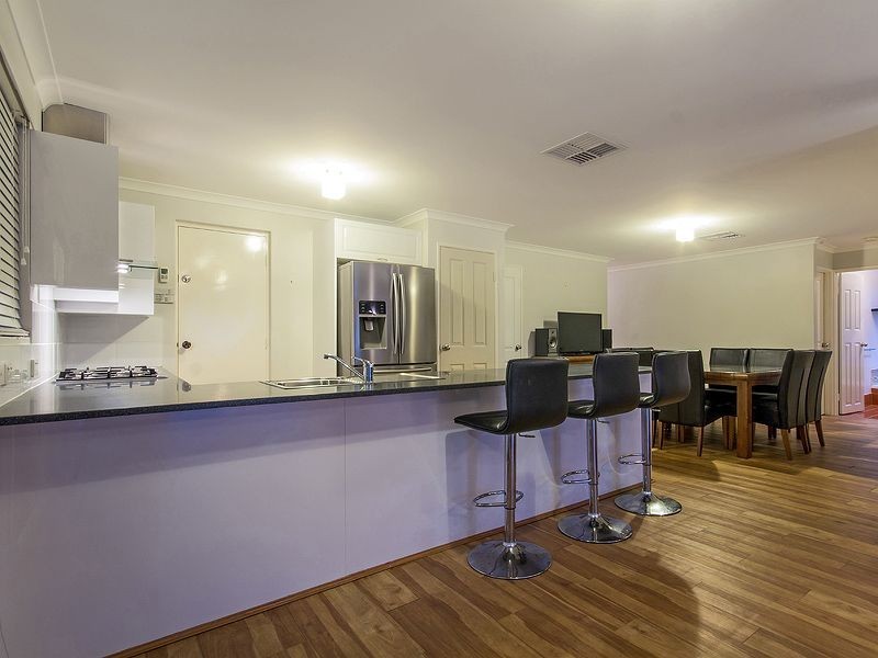 14 Vermilion Boulevard, Hilbert WA 6112