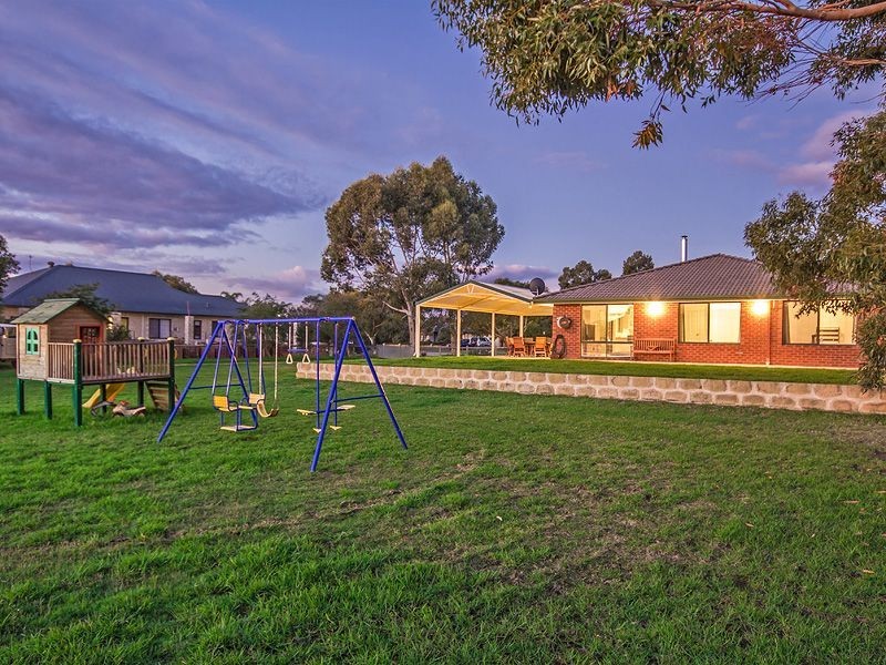 14 Vermilion Boulevard, Hilbert WA 6112