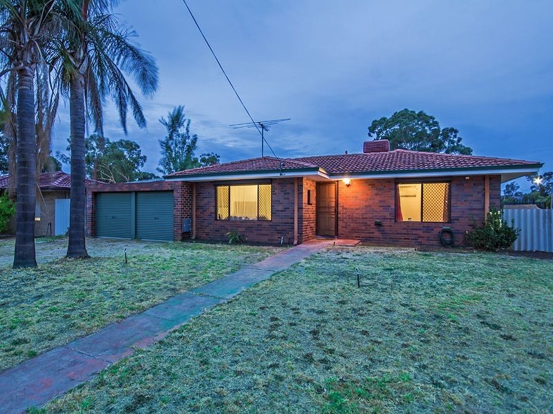 1 Nattai Court, Armadale WA 6112