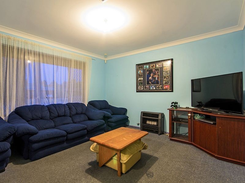 1 Nattai Court, Armadale WA 6112