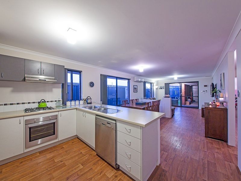7 Marden Grange, Aveley WA 6069