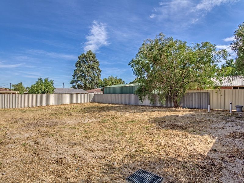 33a Bowden Place, Armadale WA 6112