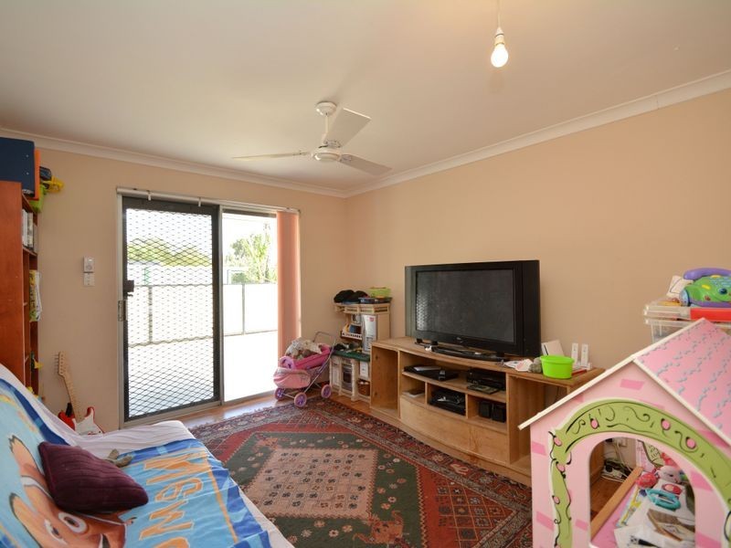 35 Harrison Road, Mount Richon WA 6112