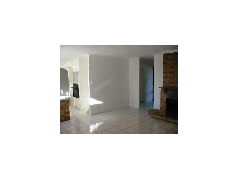 1 Kingham Place, Seville Grove WA 6112