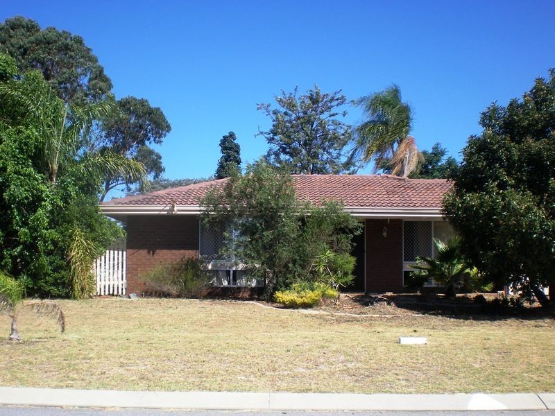2a Cabarita Road, Armadale WA 6112