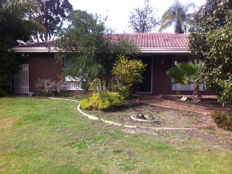 2a Cabarita Road, Armadale WA 6112