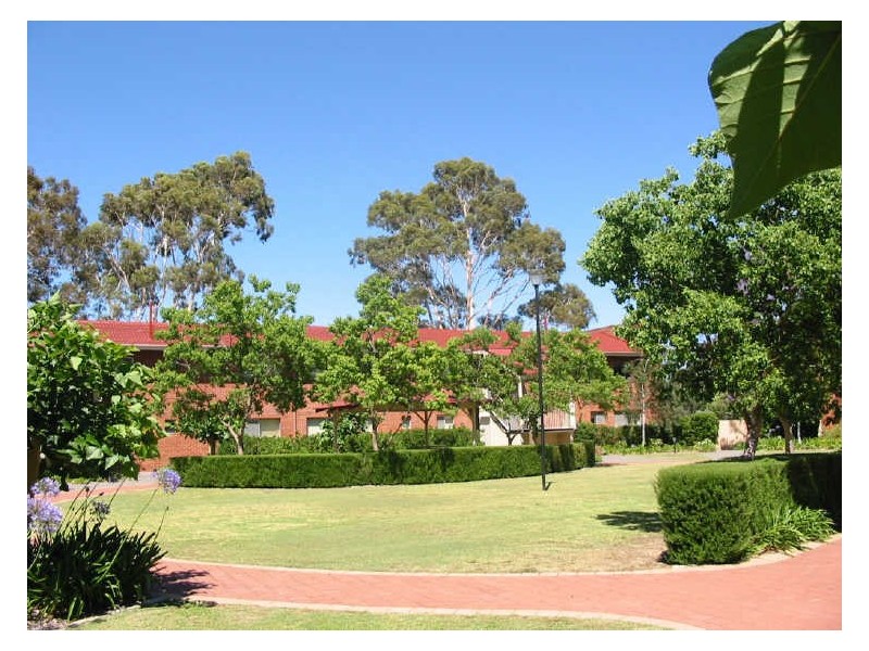 6/2 Benjamin Street, Armadale WA 6112