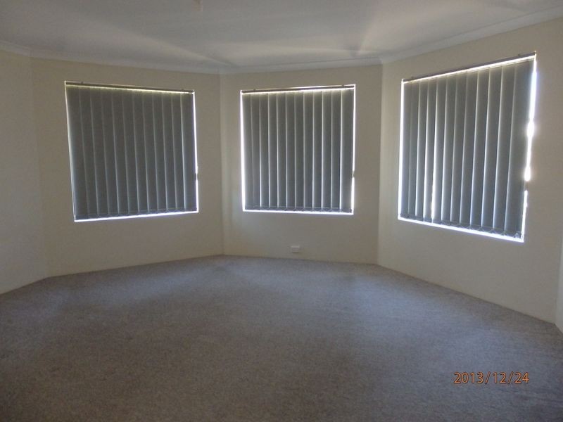 10 Ardmair Close, Seville Grove WA 6112