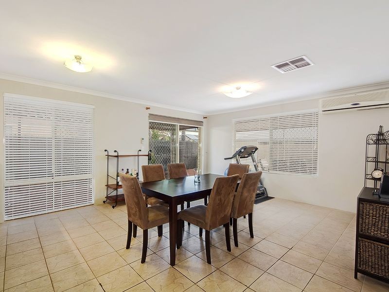 28 McCubbin Loop, Seville Grove WA 6112