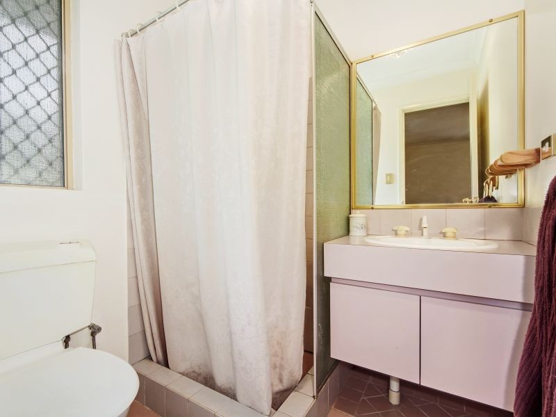 89 Amethyst Crescent, Mount Richon WA 6112