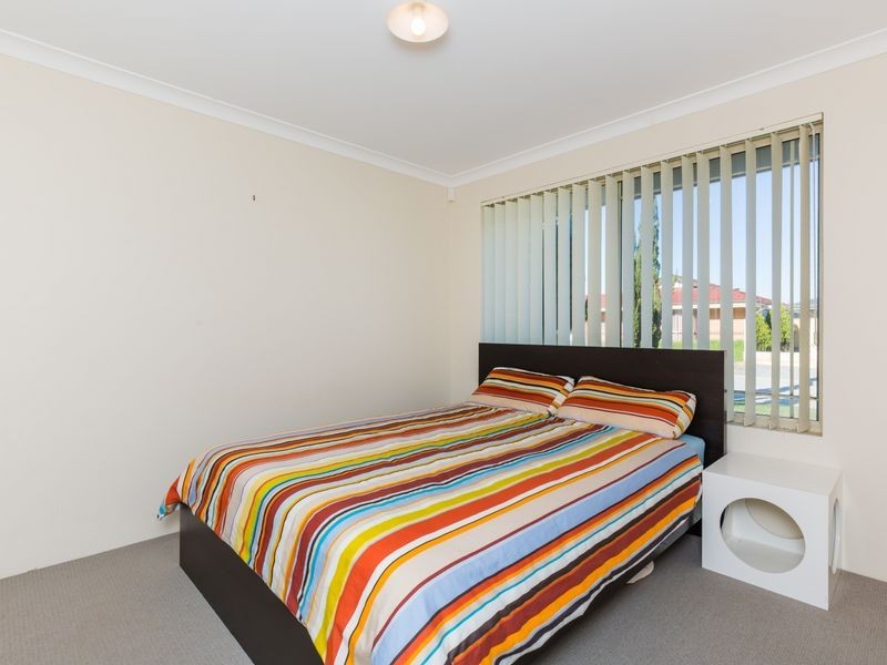 19 Jobson Loop, Brookdale WA 6112