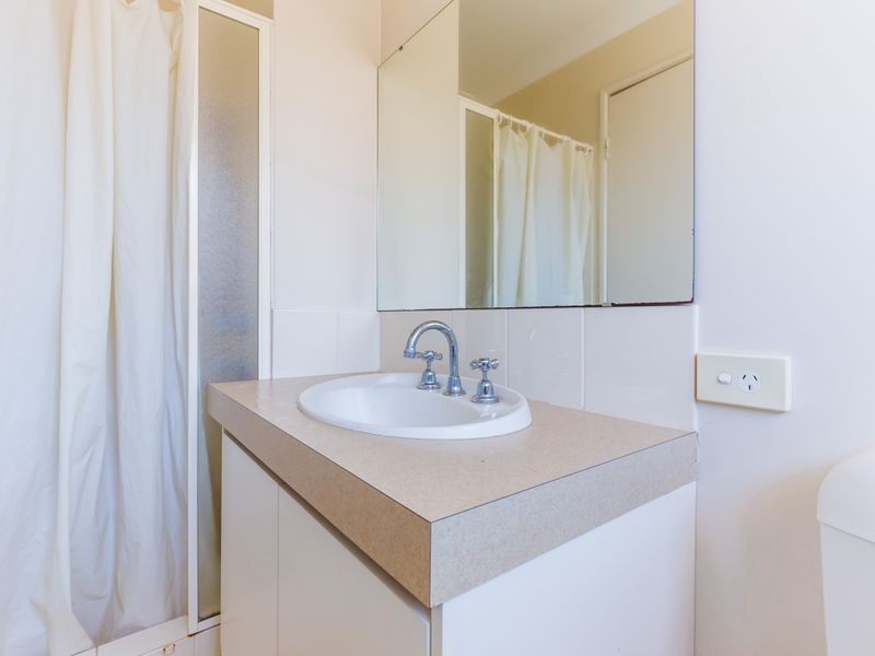 19 Jobson Loop, Brookdale WA 6112