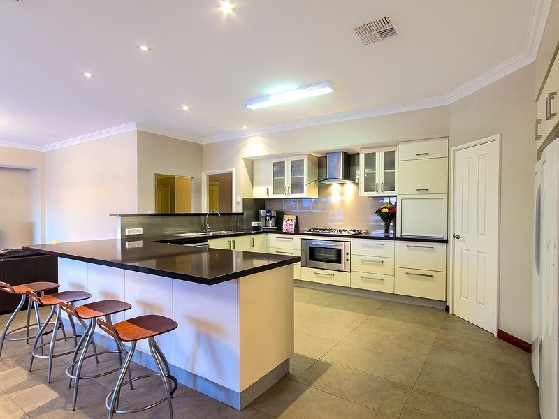 27 Aquanita Rise, Darling Downs WA 6122