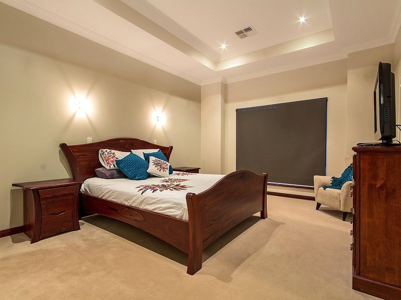 27 Aquanita Rise, Darling Downs WA 6122