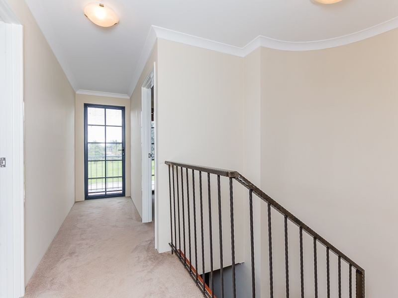 85 Lowanna Way, Armadale WA 6112