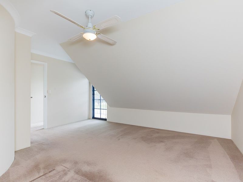 85 Lowanna Way, Armadale WA 6112