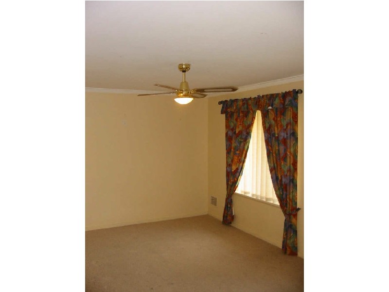 19 Bowden Place, Armadale WA 6112