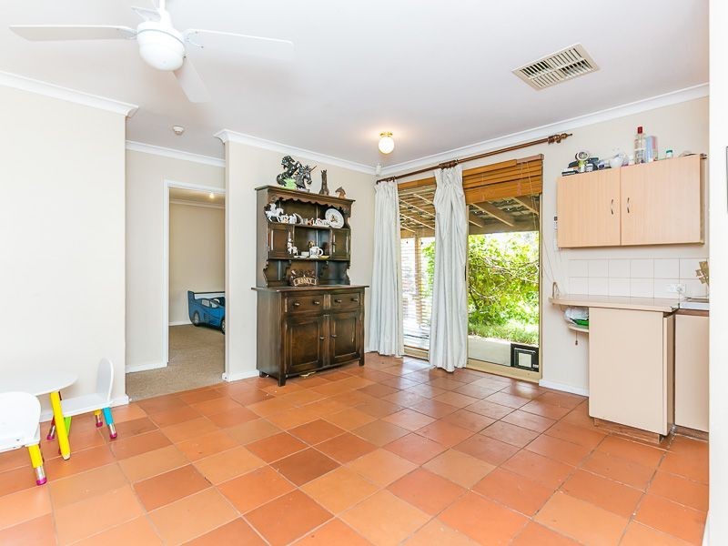 15 Masuli Way, Armadale WA 6112
