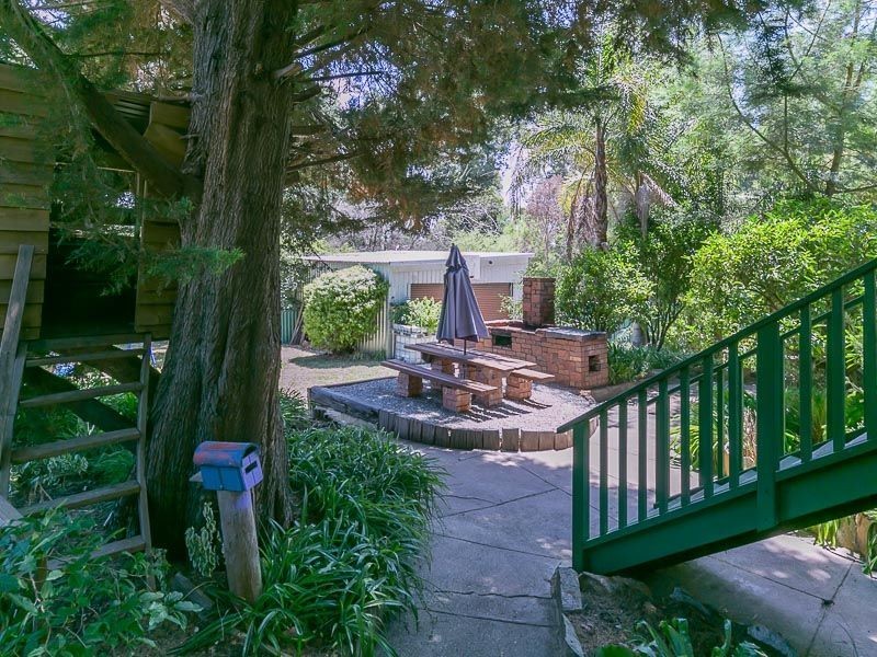 5 Wanliss Street, Jarrahdale WA 6124